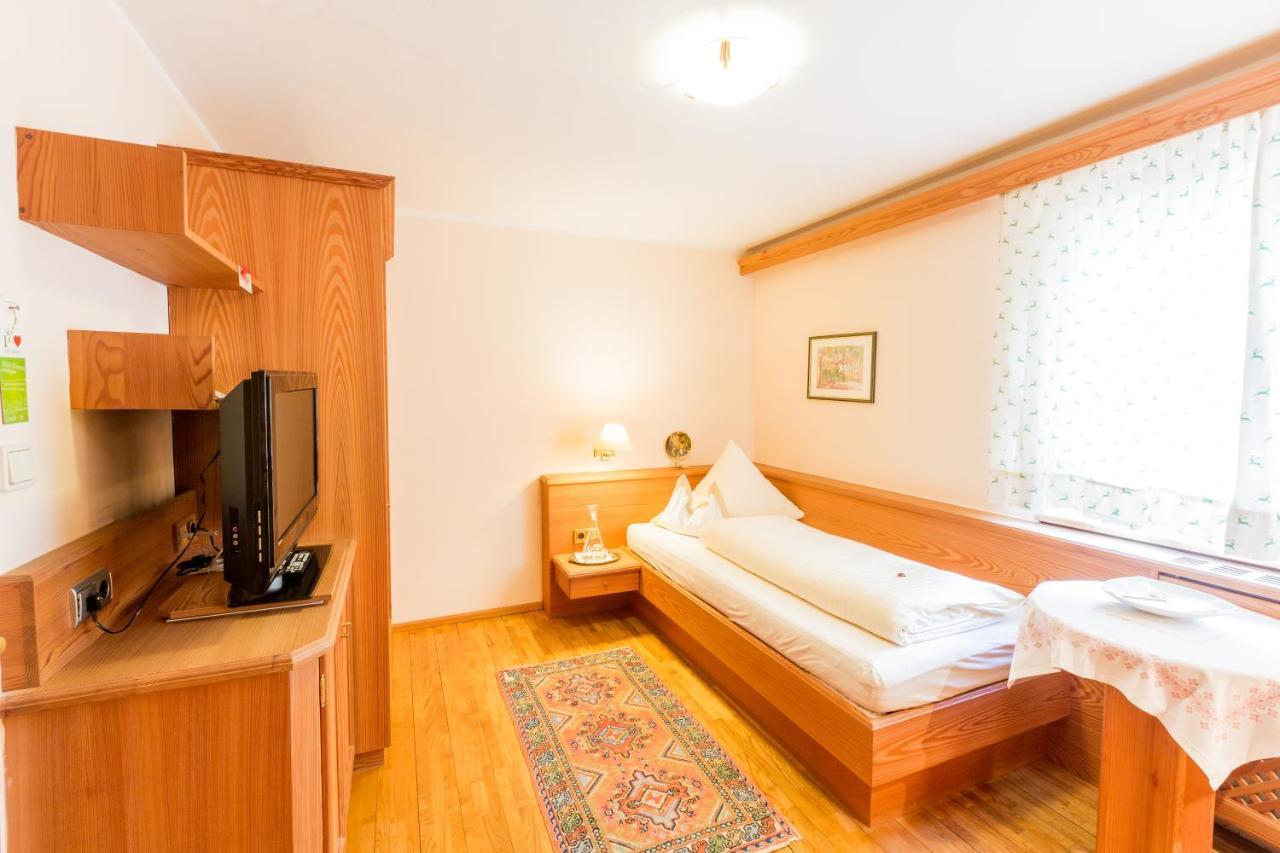 Biohotel Schweitzer ميمنغ المظهر الخارجي الصورة