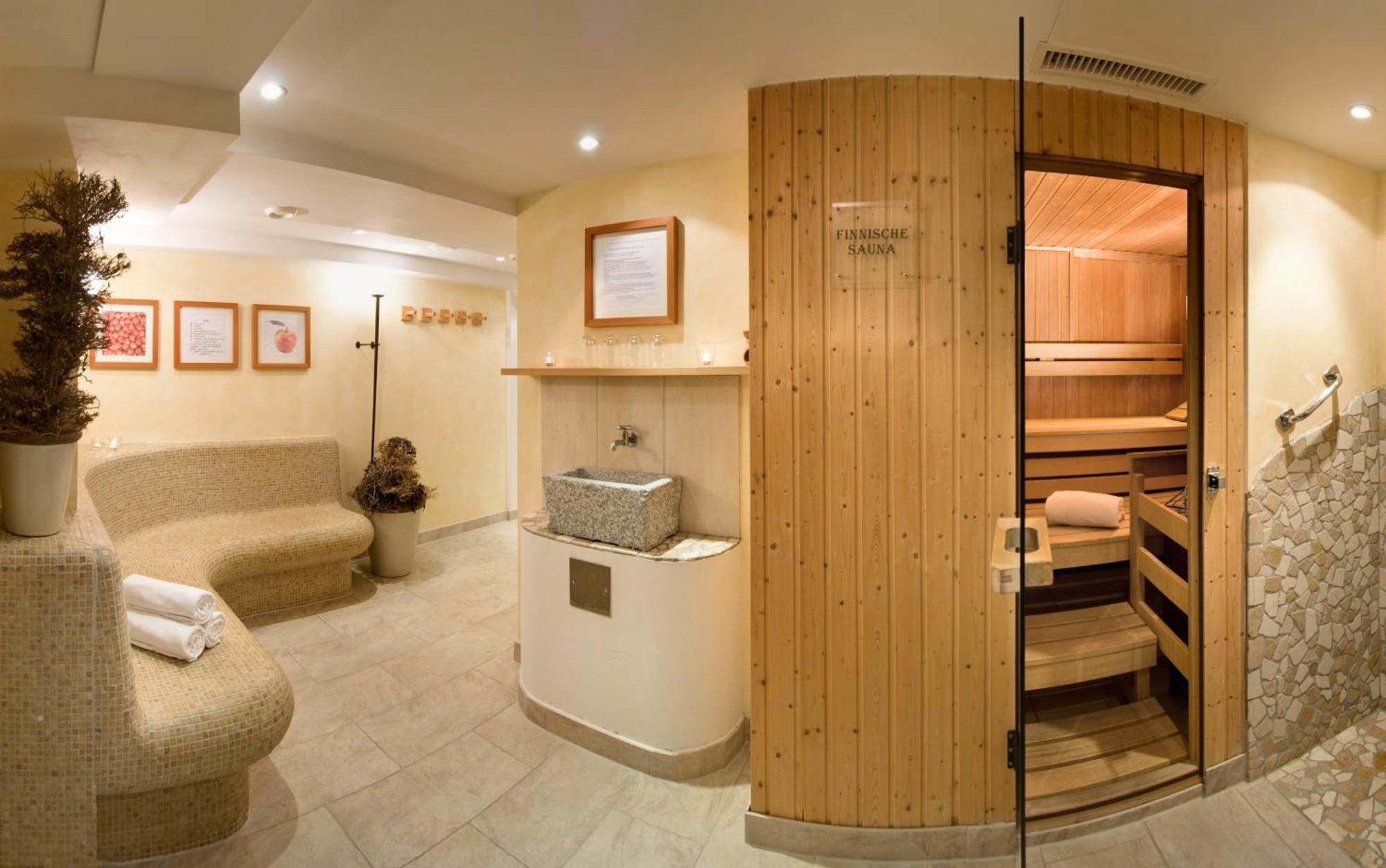 Biohotel Schweitzer ميمنغ المظهر الخارجي الصورة