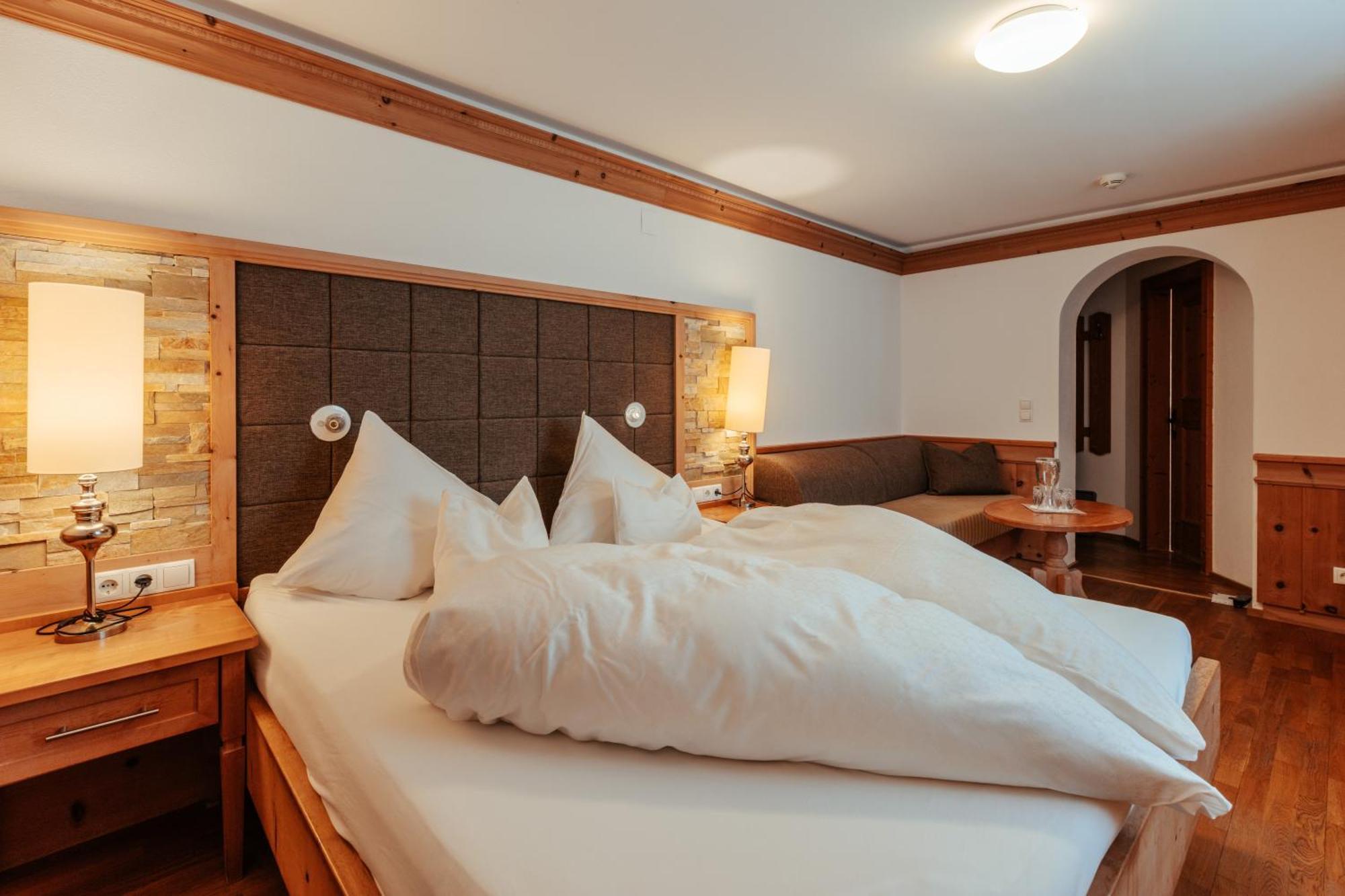 Biohotel Schweitzer ميمنغ المظهر الخارجي الصورة