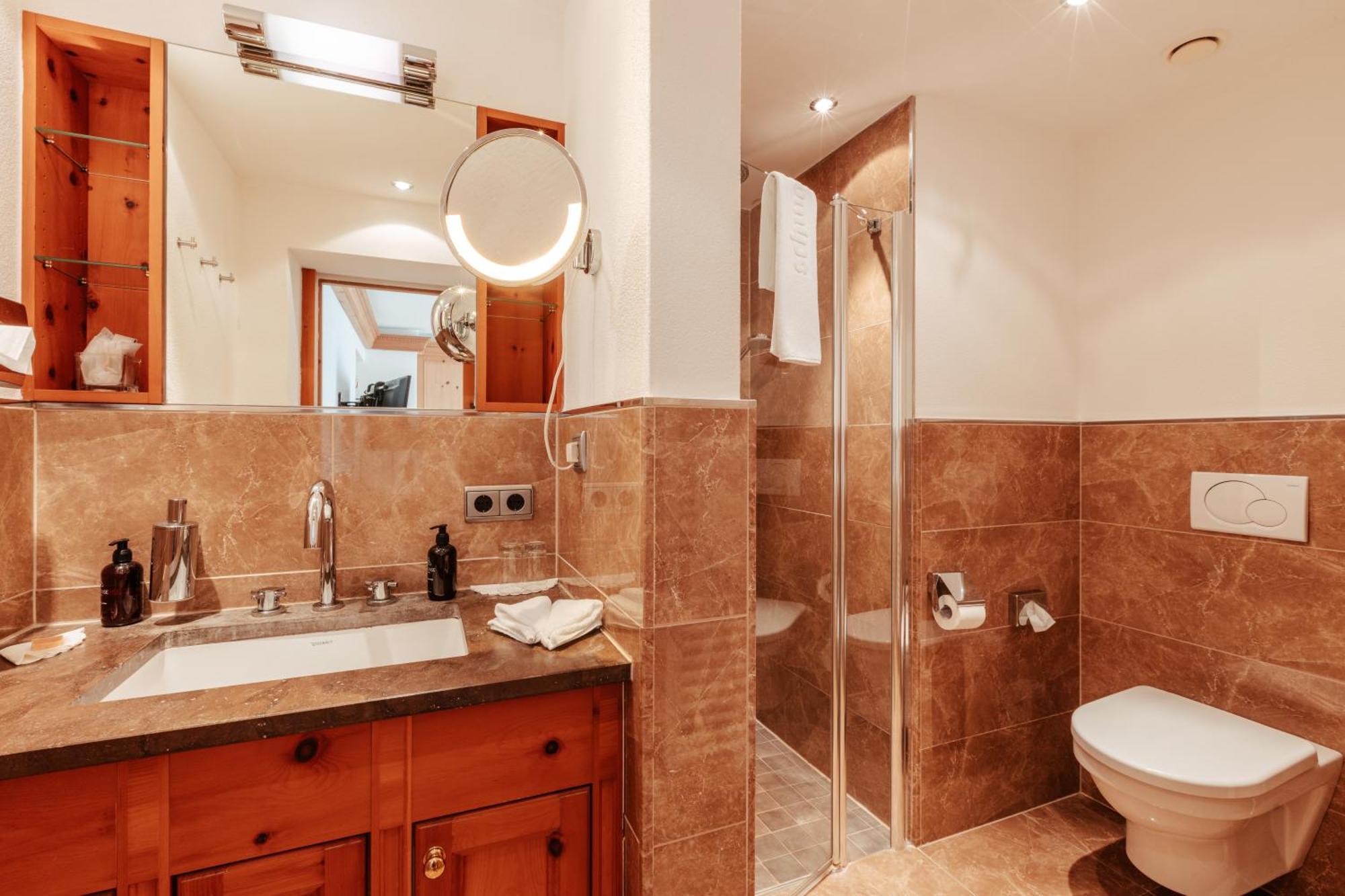 Biohotel Schweitzer ميمنغ المظهر الخارجي الصورة